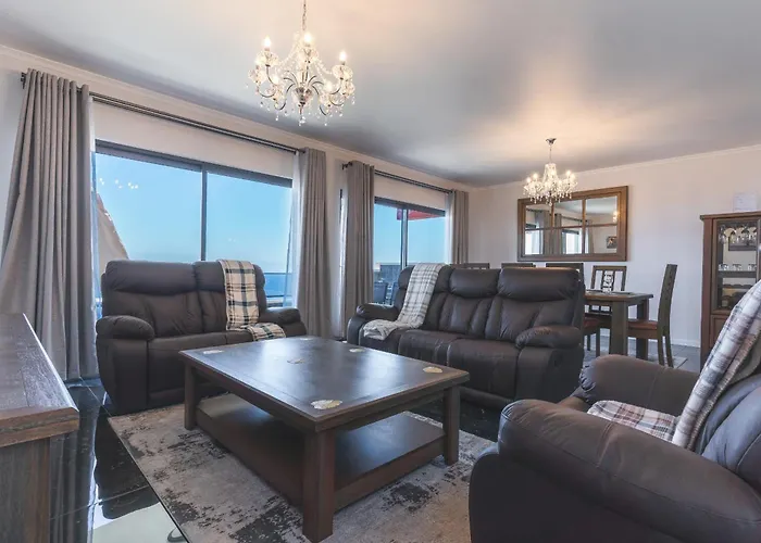 Blue Outlook View By Atlantic * Água de Pena